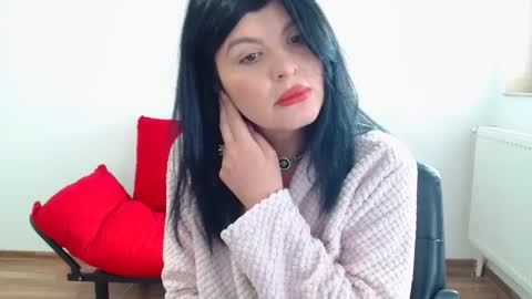Snapshot of tessnaughty chatting on 18, 2, 2025 naughty tess online show from 18, 2, 2025