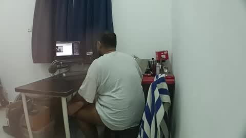 yours online show from 20, 11, 2025