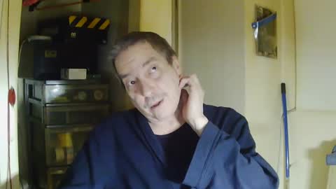 tetuo2 online show from 3, 2, 2025