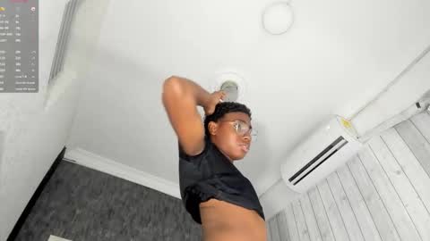 Snapshot of teylor_lovee chatting on 6, 3, 2026 teylor_lovee online show from 6, 3, 2026