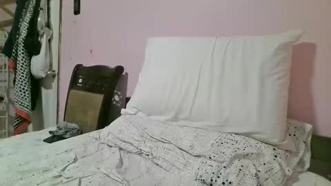 Tezeex online show from 4, 12, 2025