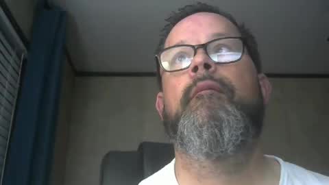 tgchkn86 online show from 12, 3, 2025