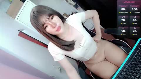 Snapshot of tgirljennie69 chatting on 3, 10, 2025 jennie online show from 3, 10, 2025