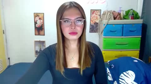 Snapshot of tgirlselena chatting on 2, 10, 2025 tgirlselena online show from 2, 10, 2025