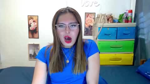 Snapshot of tgirlselena chatting on 4, 10, 2025 tgirlselena online show from 4, 10, 2025