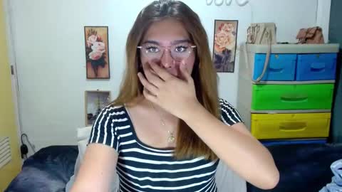 Snapshot of tgirlselena chatting on 19, 10, 2025 tgirlselena online show from 19, 10, 2025