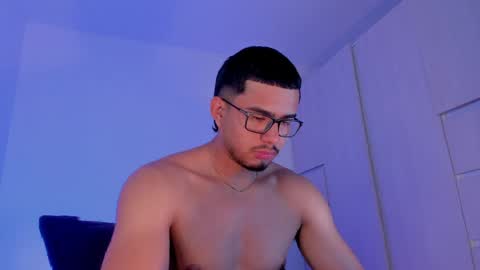 Snapshot of thadeo_king chatting on 2, 4, 2026 thadeo_king online show from 2, 4, 2026