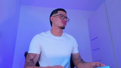 Snapshot of thadeo_king chatting on 3, 5, 2026 thadeo_king online show from 3, 5, 2026