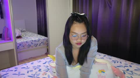 AbbieThai  online show from 11, 12, 2024