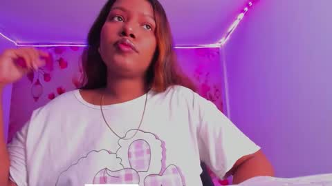 Andreina online show from 5, 10, 2025