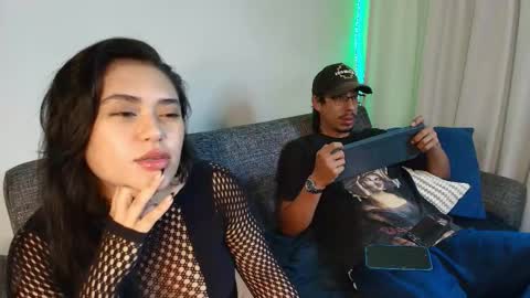 T H A I S  online show from 21, 4, 2026