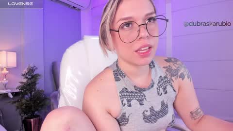 Snapshot of thalia21_ chatting on 4, 1, 2025 Thalia21 online show from 4, 1, 2025