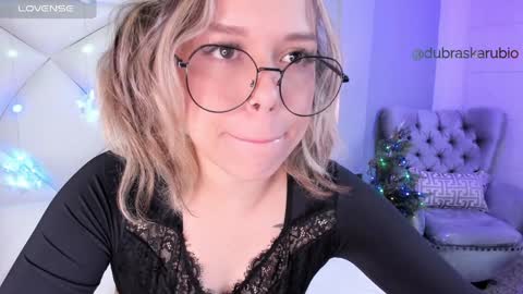 Snapshot of thalia21_ chatting on 5, 1, 2025 Thalia21 online show from 5, 1, 2025