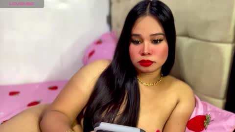 Snapshot of thalia_houston69 chatting on 15, 12, 2025 Ms. Thalia online show from 15, 12, 2025