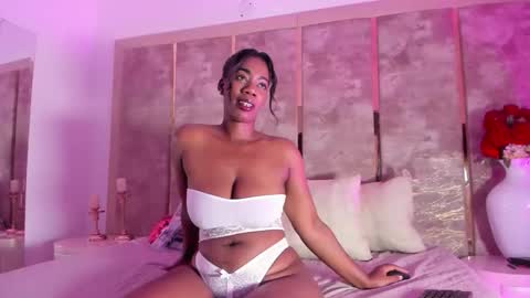 ThaliaWest online show from 5, 5, 2026