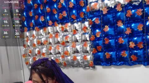 Snapshot of thaly_funn chatting on 21, 2, 2025 thaly_funn online show from 21, 2, 2025