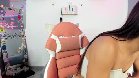 Snapshot of thamara_cooper_ chatting on 31, 1, 2025 thamara_cooper_ online show from 31, 1, 2025