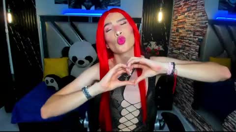 Snapshot of thamara_roberts chatting on 10, 5, 2026 thamara_roberts online show from 10, 5, 2026