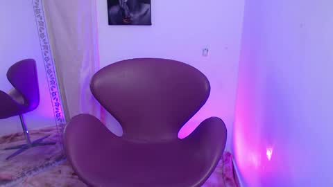   online show from 13, 5, 2026