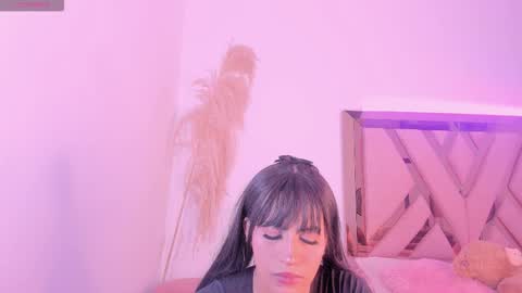 thami campanita online show from 26, 3, 2026