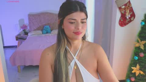 Thamara  online show from 17, 12, 2024
