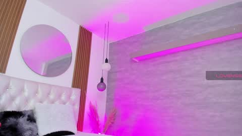 Thara Rouse online show from 9, 1, 2025