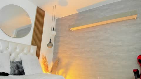 Thara Rouse online show from 25, 1, 2025