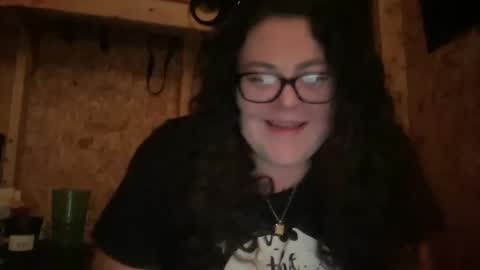 Snapshot of thatbadgirlcat chatting on 29, 9, 2025 thatbadgirlcat online show from 29, 9, 2025