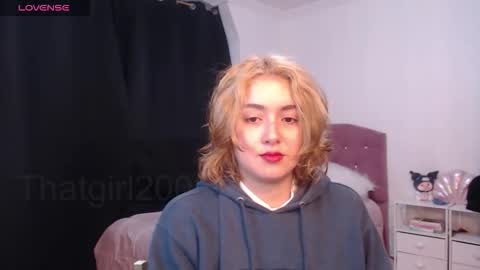 Snapshot of thatgirl2003 chatting on 22, 9, 2025   online show from 22, 9, 2025