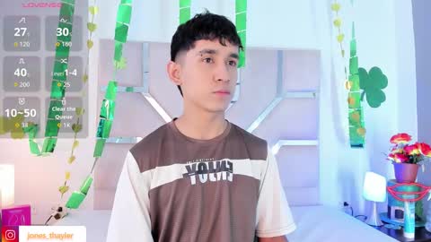 Snapshot of thayler_jones chatting on 14, 3, 2026 Thayler online show from 14, 3, 2026