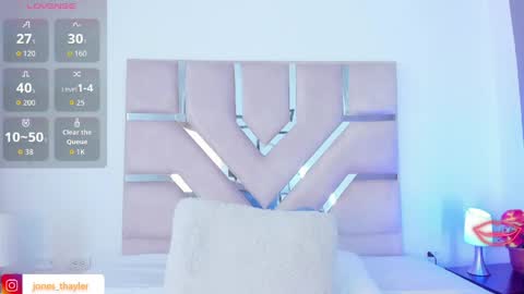 Snapshot of thayler_jones chatting on 31, 3, 2026 Thayler online show from 31, 3, 2026