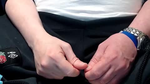 Snapshot of the1pocketrocket chatting on 28, 2, 2026 the1pocketrocket online show from 28, 2, 2026