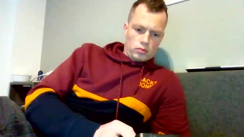 Dennis online show from 15, 12, 2025