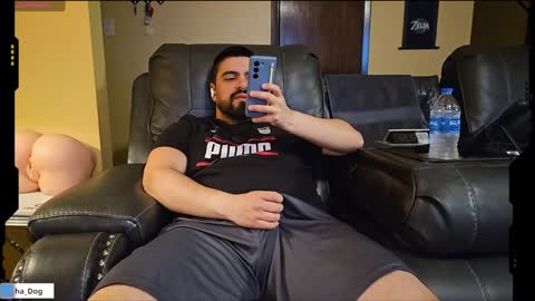 the_alpha_dog_xxx online show from 18, 1, 2025