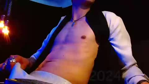 GIORGGIO online show from 31, 12, 2024