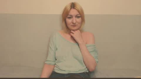 Snapshot of the_basic_instinctt chatting on 10, 6, 2026 Eva online show from 10, 6, 2026