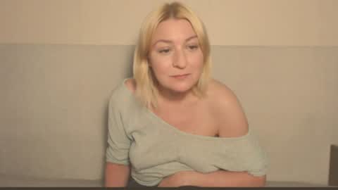 Snapshot of the_basic_instinctt chatting on 2, 8, 2026 Eva online show from 2, 8, 2026