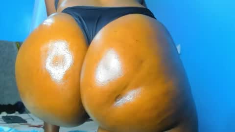 Snapshot of the_beautiful_barbie chatting on 24, 10, 2025 the_beautiful_barbie online show from 24, 10, 2025