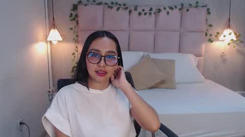 Snapshot of the_bluesky chatting on 21, 10, 2025 BlueSky online show from 21, 10, 2025