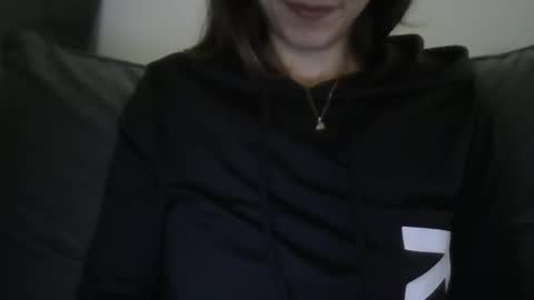 the crazy travellers online show from 4, 3, 2026