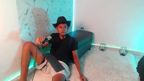 Sean OPry   online show from 14, 11, 2025