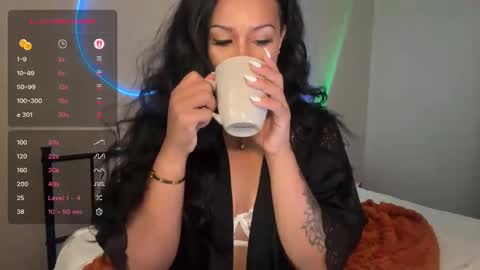 Snapshot of the_dahli_mama chatting on 28, 9, 2025 the_dahli_mama online show from 28, 9, 2025