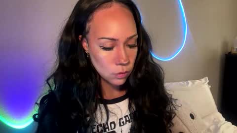 Snapshot of the_dahli_mama chatting on 20, 10, 2025 the_dahli_mama online show from 20, 10, 2025