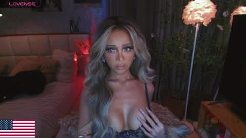 Snapshot of the_enchantressxx chatting on 31, 3, 2026 nabi butterfly online show from 31, 3, 2026