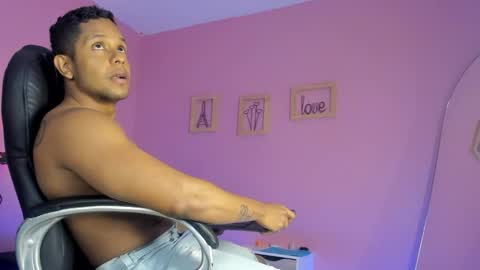 Snapshot of the_franka_men chatting on 14, 11, 2025 carlos online show from 14, 11, 2025