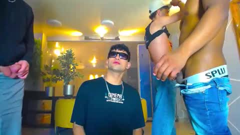 Snapshot of the_goodfellas chatting on 16, 9, 2025 the goodfellas online show from 16, 9, 2025