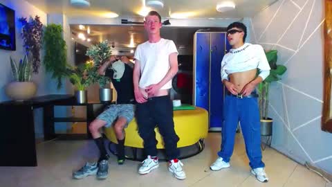 Snapshot of the_goodfellas chatting on 22, 9, 2025 the goodfellas online show from 22, 9, 2025