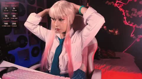 Snapshot of the_kitty_roxy chatting on 16, 12, 2024 ... ... online show from 16, 12, 2024