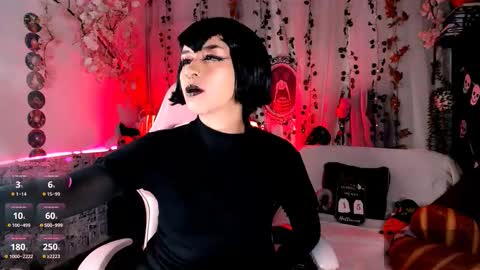 Snapshot of the_kitty_roxy chatting on 16, 10, 2025 ... ... online show from 16, 10, 2025