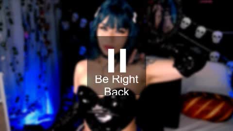 Snapshot of the_kitty_roxy chatting on 9, 11, 2025 ... ... online show from 9, 11, 2025